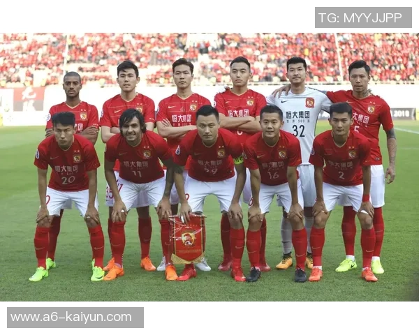 2012年亚冠决赛全北现代与广州恒大激战成名的巅峰对决回顾