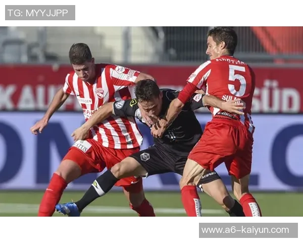 瓦尔贝里与法尔肯堡对决结果揭晓精彩瞬间回顾